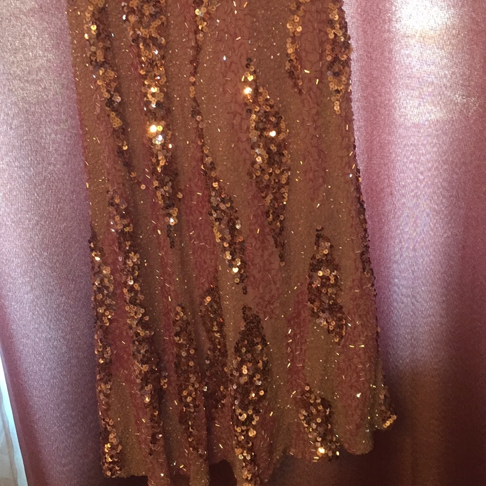 Dress - Picture 4 of 6